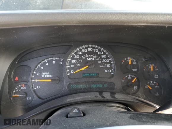 ✅ 2005 GMC Sierra 2500HD SLT • VIN: 1GTHK23U75F829787 • Lot: 83117414. Listed on Copart with 150,358 mi. Free auction sales archive from the USA and detailed vehicle history report at DreamBid. Image 9.