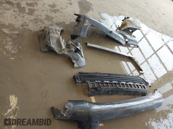 ✅ 2008 Toyota Sequoia SR5 • VIN: 5TDBY64A58S014508 • Лот: 41592166. Опубликован ранее на IAAI с пробегом 277 166 миль. Бесплатный доступ к архиву аукционных продаж из США и подробный отчёт об истории автомобиля на DreamBid. Изображение 12.