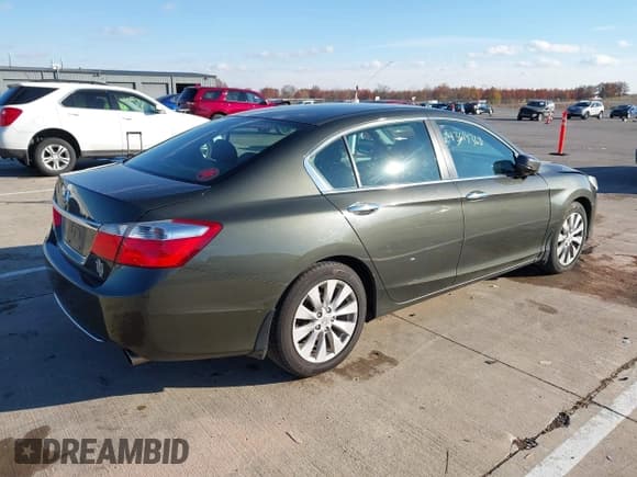 ✅ 2013 Honda Accord EX • VIN: 1HGCR2F73DA251874 • Lot: 43614368. Wystawiony na IAAI z przebiegiem 178 389 mil. Bezpłatny archiwum sprzedaży aukcyjnych z USA i szczegółowy raport historii pojazdu na DreamBid. Zdjęcie 4.