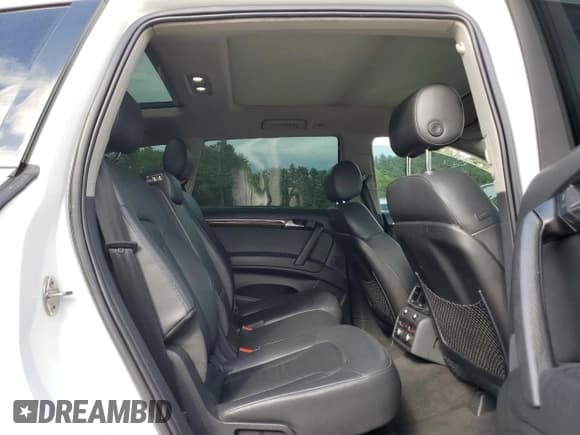 ✅ 2011 Audi Q7 Premium Plus • VIN: WA1LGAFE3BD008004 • Lot: 57505045. Listed on Copart with 206,268 mi. Free auction sales archive from the USA and detailed vehicle history report at DreamBid. Image 11.