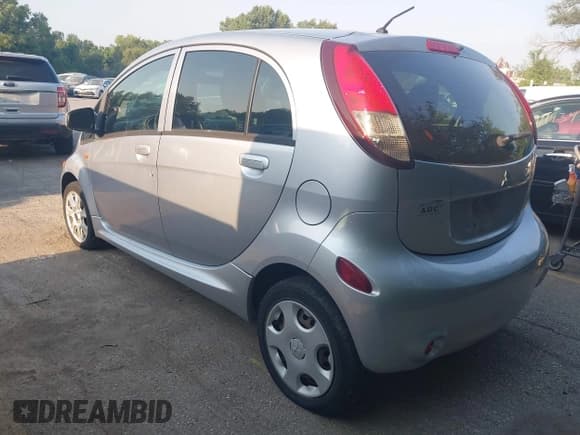 ✅ 2012 Mitsubishi i-MiEV ES • VIN: JA3215H10CU014945 • Lot: 42913780. Listed on IAAI with 60,062 mi. Free auction sales archive from the USA and detailed vehicle history report at DreamBid. Image 3.