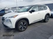 ✅ 2023 Nissan Rogue SL • VIN: JN8BT3CB3PW477581 • Lot: 43737729. Wystawiony na IAAI z przebiegiem 75 122 mil. Bezpłatny archiwum sprzedaży aukcyjnych z USA i szczegółowy raport historii pojazdu na DreamBid. Zdjęcie 17.