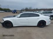 ✅ 2021 Dodge Charger SRT Hellcat Widebody • VIN: 2C3CDXL95MH500732 • Lot: 41967309. Wystawiony na IAAI z przebiegiem 31 290 mil. Bezpłatny archiwum sprzedaży aukcyjnych z USA i szczegółowy raport historii pojazdu na DreamBid. Zdjęcie 15.