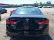 ✅ 2020 Nissan Altima SL • VIN: 1N4BL4EW9LC212750 • Lot: 42400401. Wystawiony na IAAI z przebiegiem 58 259 mil. Bezpłatny archiwum sprzedaży aukcyjnych z USA i szczegółowy raport historii pojazdu na DreamBid. Zdjęcie 17.