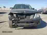 2015 Nissan Frontier SV z VIN 1N6AD0ER1FN716219, wystawiony jako Copart lot #89737555 z przebiegiem 97 252 mil mil oraz Szkoda całkowita • Salvage title. Historia ofert i sprzedaży dostępna na DreamBid. Obrazek 5.