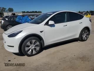 ✅ 2023 Tesla Model Y Long Range • VIN: 7SAYGAEE7PF877589 • Lot: 87102585. Wystawiony na Copart z przebiegiem 47 169 mil. Bezpłatny archiwum sprzedaży aukcyjnych z USA i szczegółowy raport historii pojazdu na DreamBid. Zdjęcie 1.