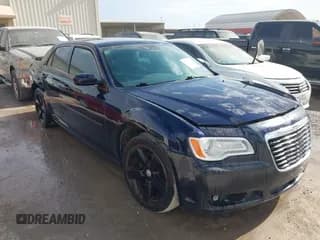 ✅ 2011 Chrysler 300 • VIN: 2C3CA4CG8BH572723 • Lot: 43397389. Wystawiony na IAAI z przebiegiem 192 541 mil. Bezpłatny archiwum sprzedaży aukcyjnych z USA i szczegółowy raport historii pojazdu na DreamBid. Zdjęcie 1.
