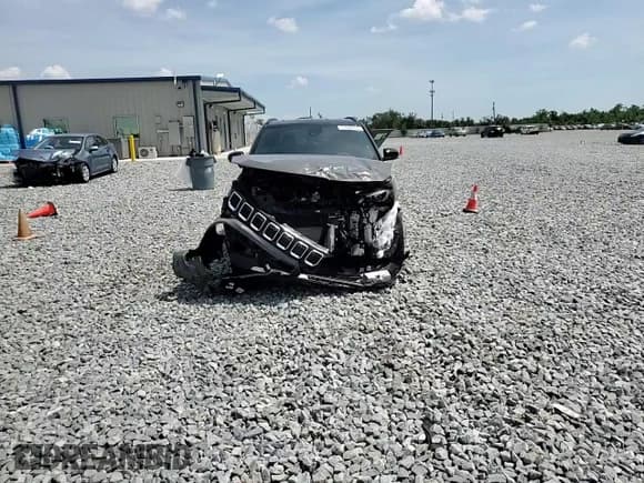 ✅ 2024 Jeep Compass Limited • VIN: 3C4NJDCN6RT579853 • Lot: 57946295. Listed on Copart with 3,978 mi. Free auction sales archive from the USA and detailed vehicle history report at DreamBid. Image 15.