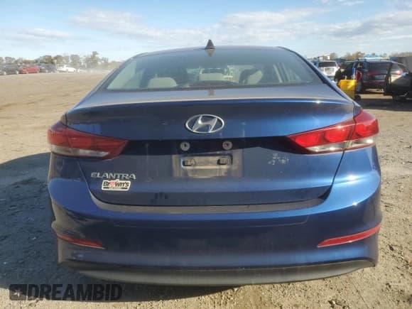 ✅ 2018 Hyundai Elantra SEL • VIN: 5NPD84LF9JH324540 • Лот: 82717145. Опубликован ранее на Copart с пробегом 68 964 миль. Бесплатный доступ к архиву аукционных продаж из США и подробный отчёт об истории автомобиля на DreamBid. Изображение 6.