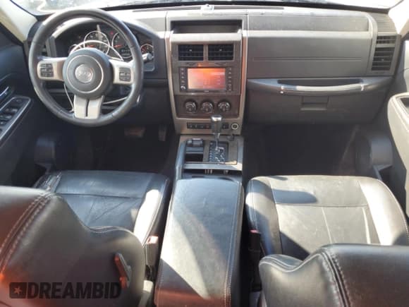 ✅ 2012 Jeep Liberty Limited Jet • VIN: 1C4PJMFK1CW211057 • Lot: 81061295. Listed on Copart with 149,426 mi. Free auction sales archive from the USA and detailed vehicle history report at DreamBid. Image 8.