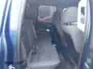 2015 Chevrolet Silverado 1500 LT z VIN 1GCVKREH1FZ397029, wystawiony jako IAAI lot #43417979 z przebiegiem 106 888 mil mil oraz . Historia ofert i sprzedaży dostępna na DreamBid. Obrazek 8.