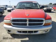 ✅ 2003 Dodge Dakota • VIN: 1D7GG42N43S185341 • Lot: 56236135. Wystawiony na Copart z przebiegiem 208 390 mil. Bezpłatny archiwum sprzedaży aukcyjnych z USA i szczegółowy raport historii pojazdu na DreamBid. Zdjęcie 5.