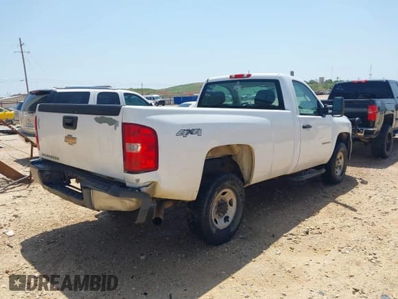 ✅ 2009 Chevrolet Silverado 2500HD • VIN: 1GBHK44K89F166491 • Лот: 42422554. Опубликован ранее на IAAI с пробегом 338 576 миль. Бесплатный доступ к архиву аукционных продаж из США и подробный отчёт об истории автомобиля на DreamBid. Изображение 4.