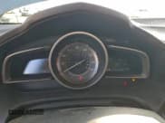 ✅ 2014 Mazda 3 i Sport • VIN: JM1BM1U71E1133412 • Lot: 94716165. Listed on Copart with 179,986 mi. Free auction sales archive from the USA and detailed vehicle history report at DreamBid. Image 9.