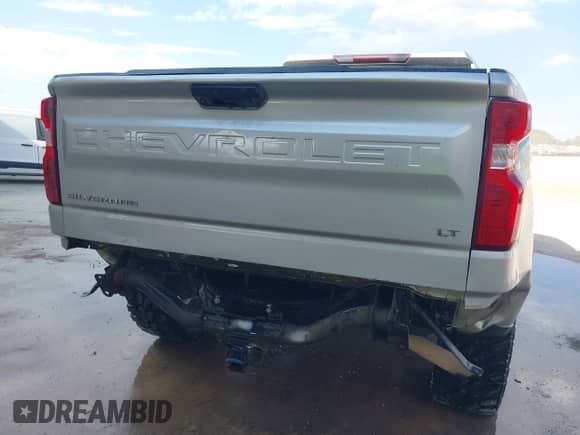 2020 Chevrolet Silverado 1500 LT с VIN 1GCRYDEDXLZ241406, выставлен на аукционе IAAI как лот 43300240 с пробегом 83 939 миль миль и . История ставок и продаж доступна на DreamBid. Изображение 6.