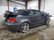 ✅ 2013 BMW 1 Series 135i • VIN: WBAUN7C54DVM26962 • Лот: 71165775. Опубликован ранее на Copart с пробегом Не указан. Бесплатный доступ к архиву аукционных продаж из США и подробный отчёт об истории автомобиля на DreamBid. Изображение 3.