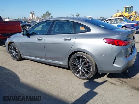 ✅ 2022 BMW 2 Series 228i • VIN: WBA53AK03N7K45712 • Лот: 43074211. Опубликован ранее на IAAI с пробегом 22 973 миль. Бесплатный доступ к архиву аукционных продаж из США и подробный отчёт об истории автомобиля на DreamBid. Изображение 3.