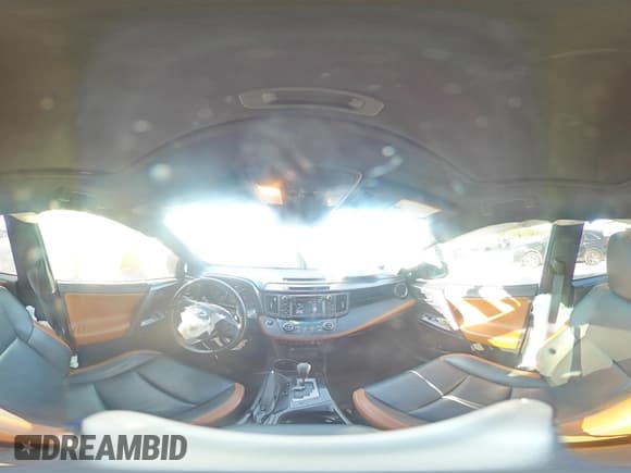 ✅ 2016 Toyota RAV4 SE • VIN: JTMJFREV6GJ070473 • Lot: 93384515. Wystawiony na Copart z przebiegiem 92 254 mil. Bezpłatny archiwum sprzedaży aukcyjnych z USA i szczegółowy raport historii pojazdu na DreamBid. Zdjęcie 15.