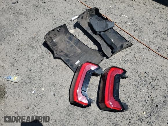 ✅ 2023 Toyota Tundra 1794 Edition • VIN: 5TFMA5AB6PX023148 • Lot: 52284665. Listed on Copart with 47,866 mi. Free auction sales archive from the USA and detailed vehicle history report at DreamBid. Image 12.