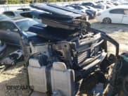 ✅ 2023 Chevrolet Suburban Premier • VIN: 1GNSKFKD4PR441701 • Lot: 72900454. Wystawiony na Copart z przebiegiem Nie podano. Bezpłatny archiwum sprzedaży aukcyjnych z USA i szczegółowy raport historii pojazdu na DreamBid. Zdjęcie 4.