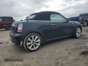 ✅ 2012 MINI Roadster • VIN: WMWSY1C51CT311662 • Лот: 74599044. Опубликован ранее на Copart с пробегом Не указан. Бесплатный доступ к архиву аукционных продаж из США и подробный отчёт об истории автомобиля на DreamBid. Изображение 3.