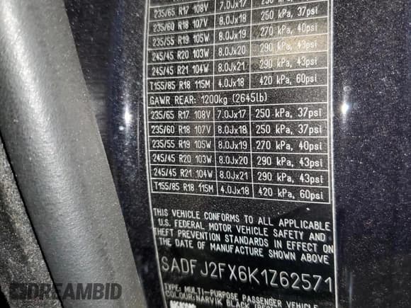 ✅ 2019 Jaguar E-Pace S • VIN: SADFJ2FX6K1Z62571 • Lot: 72363874. Wystawiony na Copart z przebiegiem Nie podano. Bezpłatny archiwum sprzedaży aukcyjnych z USA i szczegółowy raport historii pojazdu na DreamBid. Zdjęcie 13.