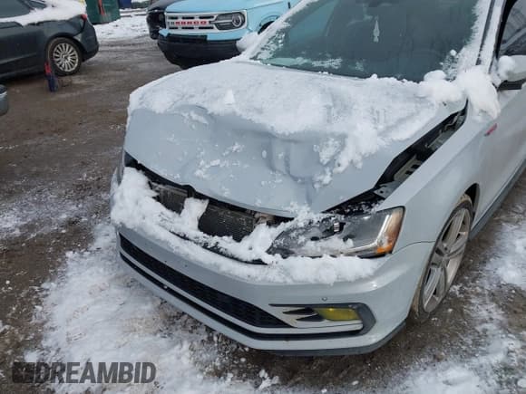 ✅ 2017 Volkswagen Jetta GLI • VIN: 3VW4T7AJXHM404678 • Lot: 43832249. Listed on IAAI with 114,536 mi. Free auction sales archive from the USA and detailed vehicle history report at DreamBid. Image 6.