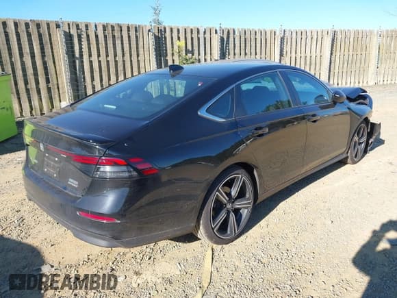 ✅ 2024 Honda Accord Sport • VIN: 1HGCY2F5XRA023430 • Лот: 43466808. Опубликован ранее на IAAI с пробегом 60 064 миль. Бесплатный доступ к архиву аукционных продаж из США и подробный отчёт об истории автомобиля на DreamBid. Изображение 4.
