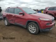 ✅ 2014 Jeep Cherokee Latitude • VIN: 1C4PJMCB6EW308276 • Lot: 82277235. Wystawiony na Copart z przebiegiem 147 297 mil. Bezpłatny archiwum sprzedaży aukcyjnych z USA i szczegółowy raport historii pojazdu na DreamBid. Zdjęcie 4.