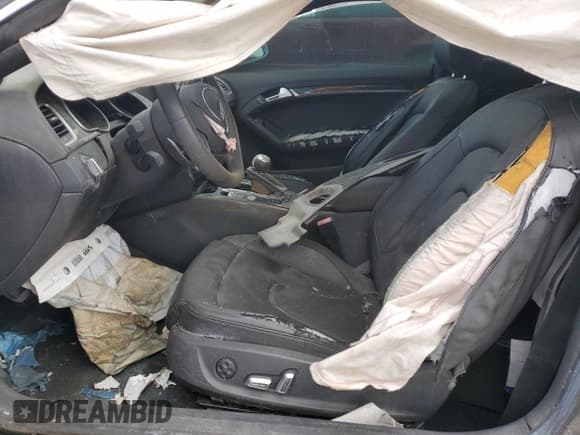 ✅ 2014 Audi RS 5 • VIN: WUAC6AFR0EA901624 • Lot: 86675085. Listed on Copart with Not provided. Free auction sales archive from the USA and detailed vehicle history report at DreamBid. Image 7.