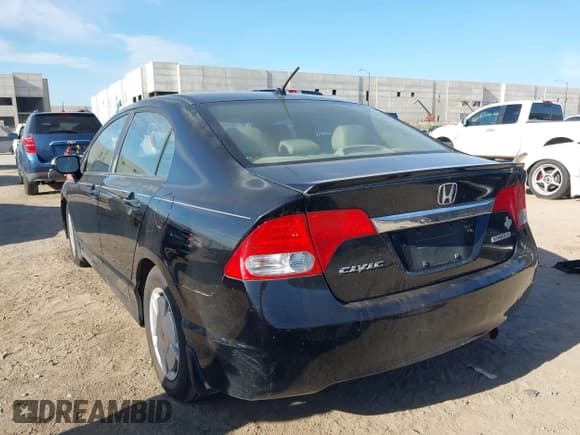 ✅ 2009 Honda Civic • VIN: JHMFA36229S010076 • Lot: 42758995. Listed on IAAI with 208,000 mi. Free auction sales archive from the USA and detailed vehicle history report at DreamBid. Image 3.