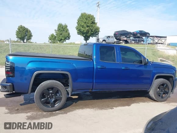 ✅ 2017 GMC Sierra 1500 • VIN: 1GTV2LEC9HZ396442 • Лот: 43440663. Опубликован ранее на IAAI с пробегом 94 076 миль. Бесплатный доступ к архиву аукционных продаж из США и подробный отчёт об истории автомобиля на DreamBid. Изображение 13.