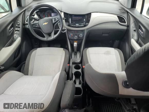 2020 Chevrolet Trax LT z VIN 3GNCJLSB7LL200222, wystawiony jako Copart lot #80557415 z przebiegiem 67 534 mil mil oraz Szkoda całkowita • Salvage title. Historia ofert i sprzedaży dostępna na DreamBid. Obrazek 8.