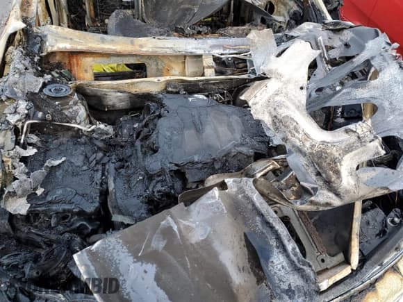 ✅ 2017 Chevrolet Impala LT • VIN: 2G1105S34H9186032 • Лот: 82271163. Опубликован ранее на Copart с пробегом Не указан. Бесплатный доступ к архиву аукционных продаж из США и подробный отчёт об истории автомобиля на DreamBid. Изображение 11.