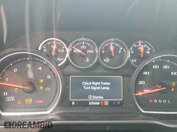 ✅ 2020 Chevrolet Silverado 2500HD LTZ • VIN: 1GC4YPEY9LF117787 • Лот: 81127825. Опубликован ранее на Copart с пробегом 200 668 миль. Бесплатный доступ к архиву аукционных продаж из США и подробный отчёт об истории автомобиля на DreamBid. Изображение 9.