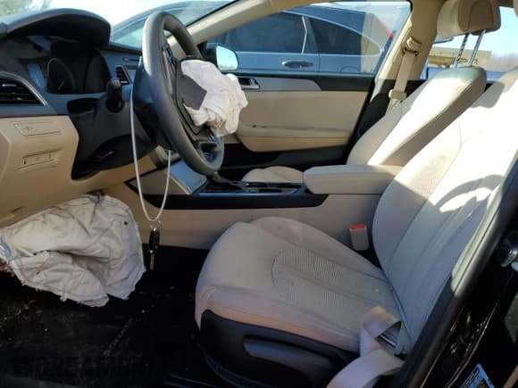 ✅ 2017 Hyundai Sonata SE • VIN: 5NPE24AF6HH494812 • Lot: 72857062. Listed on Copart with 44,430 mi. Free auction sales archive from the USA and detailed vehicle history report at DreamBid. Image 7.