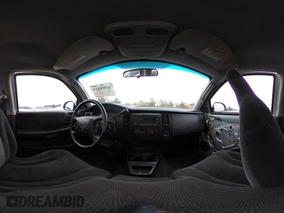 ✅ 2003 Dodge Dakota SLT • VIN: 1D7HL42X83S269082 • Lot: 41890813. Wystawiony na IAAI z przebiegiem Nie podano. Bezpłatny archiwum sprzedaży aukcyjnych z USA i szczegółowy raport historii pojazdu na DreamBid. Zdjęcie 19.