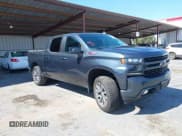 ✅ 2020 Chevrolet Silverado 1500 RST • VIN: 3GCUYEED4LG101285 • Lot: 42272752. Wystawiony na IAAI z przebiegiem 50 248 mil. Bezpłatny archiwum sprzedaży aukcyjnych z USA i szczegółowy raport historii pojazdu na DreamBid. Zdjęcie 1.