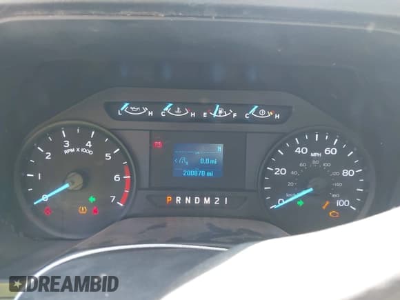 ✅ 2020 Ford F-250 XL • VIN: 1FT7X2B65LED11437 • Lot: 43423637. Wystawiony na IAAI z przebiegiem 200 870 mil. Bezpłatny archiwum sprzedaży aukcyjnych z USA i szczegółowy raport historii pojazdu na DreamBid. Zdjęcie 7.