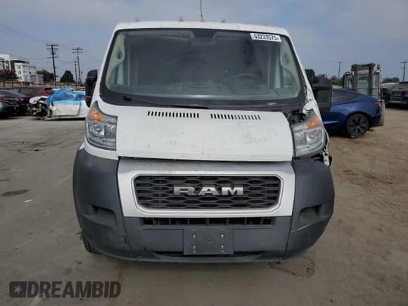 ✅ 2021 Ram ProMaster Cargo • VIN: 3C6LRVNG3ME546155 • Lot: 80843655. Wystawiony na Copart z przebiegiem 25 252 mil. Bezpłatny archiwum sprzedaży aukcyjnych z USA i szczegółowy raport historii pojazdu na DreamBid. Zdjęcie 5.