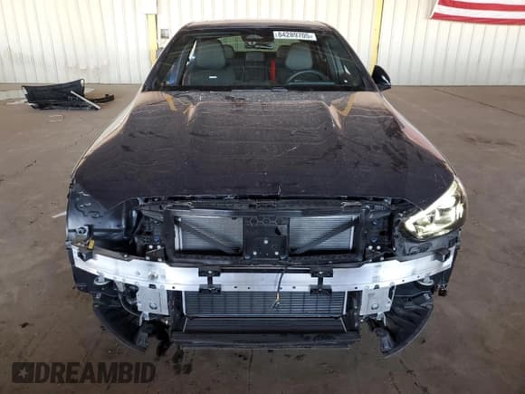 ✅ 2025 Mercedes-Benz C 43 AMG • VIN: W1KAF8HB9SR274180 • Лот: 84289705. Опубликован ранее на Copart с пробегом 189 миль. Бесплатный доступ к архиву аукционных продаж из США и подробный отчёт об истории автомобиля на DreamBid. Изображение 5.