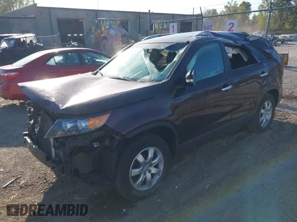 ✅ 2012 Kia Sorento LX • VIN: 5XYKT4A26CG286278 • Lot: 43229336. Listed on IAAI with 91,960 mi. Free auction sales archive from the USA and detailed vehicle history report at DreamBid. Image 2.