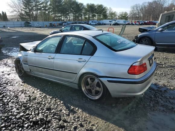 1999 BMW 3 Series 323i with VIN WBAAM3336XKC60188, listed as a Copart auction lot 42743845 with Not provided miles and Salvage title. Bid and sale history available at DreamBid. Image 2.