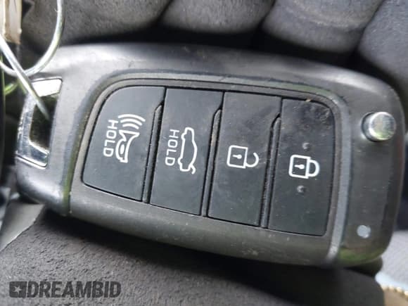 ✅ 2022 Hyundai Accent SE • VIN: 3KPC24A63NE174239 • Лот: 41255445. Опубликован ранее на IAAI с пробегом 26 127 миль. Бесплатный доступ к архиву аукционных продаж из США и подробный отчёт об истории автомобиля на DreamBid. Изображение 11.