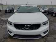 ✅ 2019 Volvo XC40 Momentum • VIN: YV4162XZ4K2009761 • Лот: 94193765. Опубликован ранее на Copart с пробегом 56 059 миль. Бесплатный доступ к архиву аукционных продаж из США и подробный отчёт об истории автомобиля на DreamBid. Изображение 5.