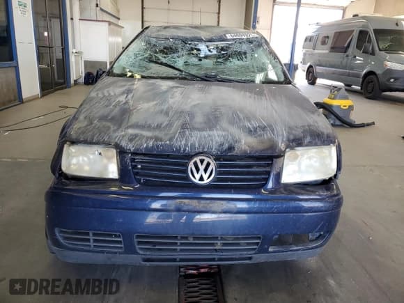 ✅ 2002 Volkswagen Jetta GL • VIN: 3VWRB69MX2M074114 • Lot: 64694925. Wystawiony na Copart z przebiegiem 141 243 mil. Bezpłatny archiwum sprzedaży aukcyjnych z USA i szczegółowy raport historii pojazdu na DreamBid. Zdjęcie 5.