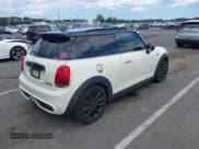 ✅ 2020 MINI Hardtop Cooper S • VIN: WMWXR5C08L2L74858 • Лот: 42800523. Опубликован ранее на IAAI с пробегом Не указан. Бесплатный доступ к архиву аукционных продаж из США и подробный отчёт об истории автомобиля на DreamBid. Изображение 4.