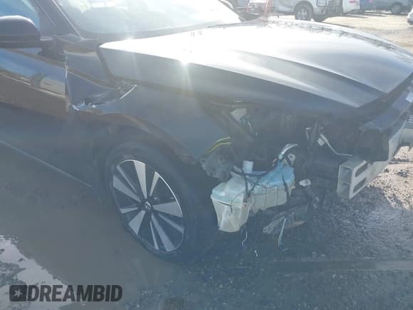 ✅ 2021 Nissan Altima SV • VIN: 1N4BL4DW4MN383459 • Лот: 41524604. Опубликован ранее на IAAI с пробегом 103 227 миль. Бесплатный доступ к архиву аукционных продаж из США и подробный отчёт об истории автомобиля на DreamBid. Изображение 18.