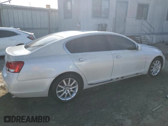 ✅ 2006 Lexus GS 300 • VIN: JTHBH96S365026939 • Lot: 83981985. Wystawiony na Copart z przebiegiem 186 242 mil. Bezpłatny archiwum sprzedaży aukcyjnych z USA i szczegółowy raport historii pojazdu na DreamBid. Zdjęcie 3.