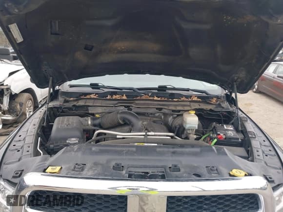 ✅ 2016 Ram 2500 SLT • VIN: 3C6TR4DT2GG374847 • Lot: 41745565. Listed on IAAI with 164,099 mi. Free auction sales archive from the USA and detailed vehicle history report at DreamBid. Image 10.